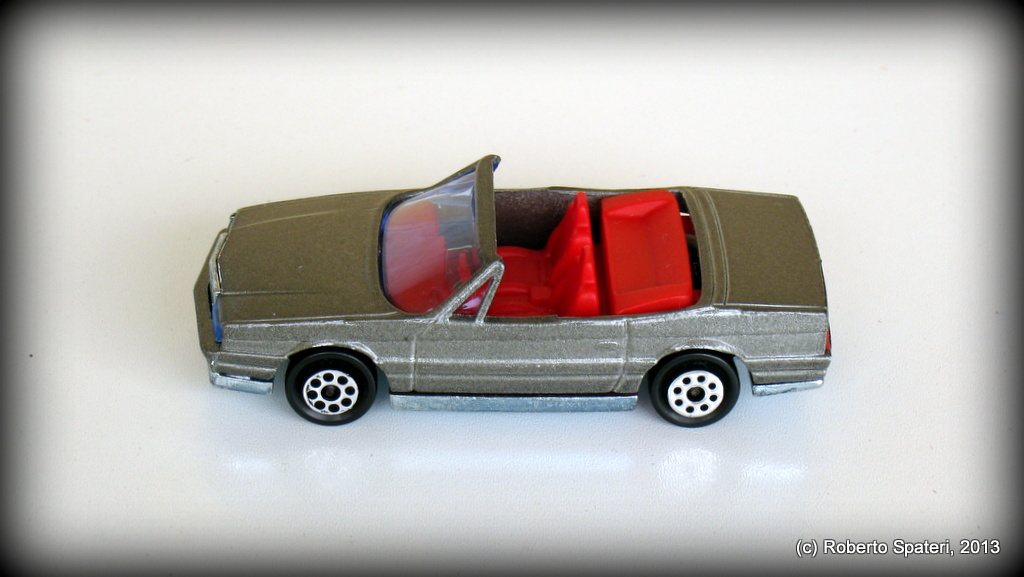 Majorette Cadillac Allante (n.253)